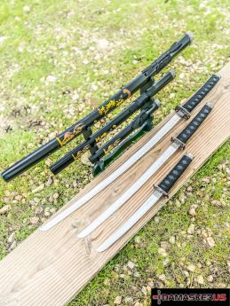 3pc Black Samurai Sword Set Corbon Steel Blades with Stand Good Quality New